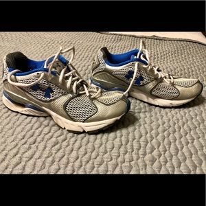 Under Armour Running Shoes